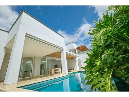 Country House in Santiago de Cali, Cali