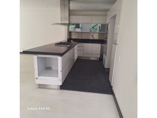 Casa de lujo en Envigado, Departamento de Antioquia