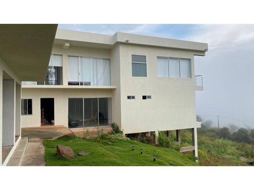 Köy evi Cali, Departamento del Valle del Cauca