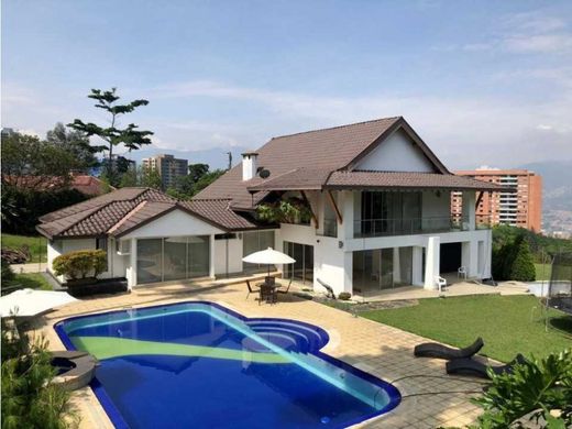 Luxury home for rent in Envigado