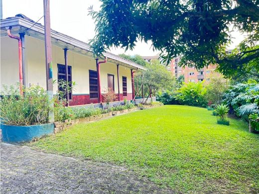 Gutshaus oder Landhaus in Envigado, Departamento de Antioquia