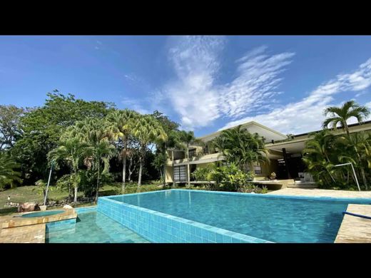 Casa de lujo en Anapoima, Cundinamarca