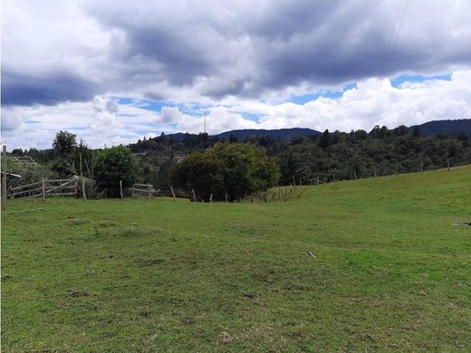 Terreno - Envigado, Departamento de Antioquia