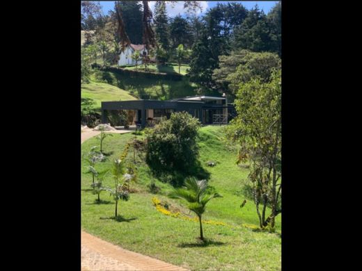 郊区住宅  Rionegro, Departamento de Antioquia