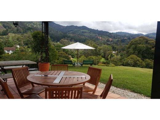 Ρουστίκ ή αγροικία σε Retiro, Departamento de Antioquia