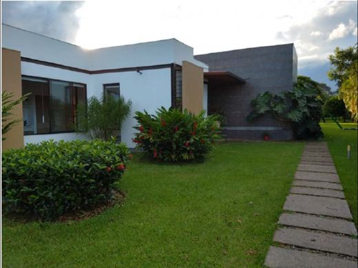 Country House in Restrepo, Departamento del Meta