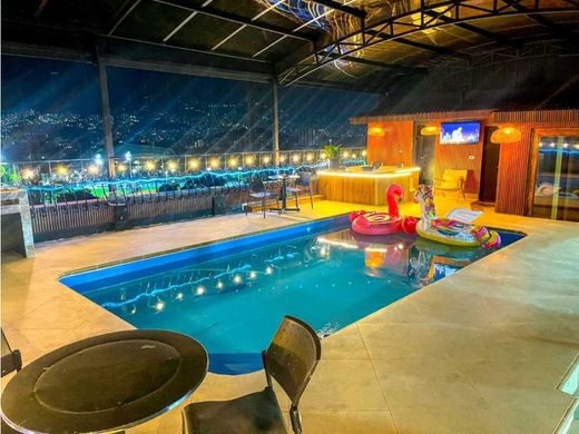 Apartament w Medellín, Departamento de Antioquia