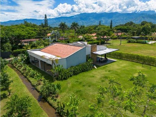 Country House in Jamundí, Departamento del Valle del Cauca