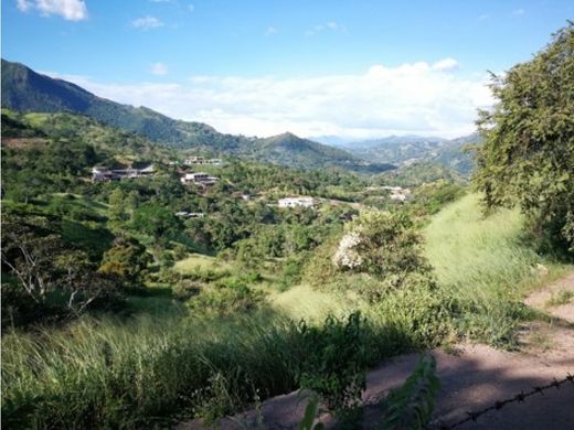 Land in Villeta, Cundinamarca