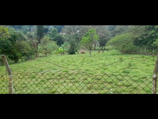 Grundstück in Barbosa, Departamento de Antioquia