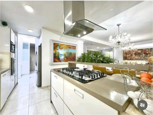 Luxury home in Santiago de Cali, Cali