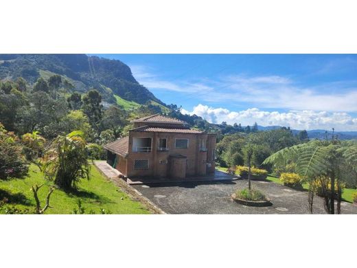 Rustico o casale a La Ceja, Departamento de Antioquia