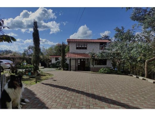 Casa de campo - Santa Helena, Medellín