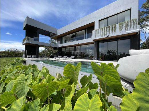 Köy evi Rionegro, Departamento de Antioquia