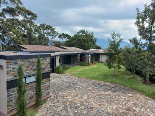 La Ceja, Departamento de Antioquiaのカントリーハウス