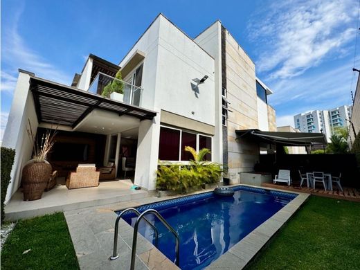 豪宅  卡利, Cali