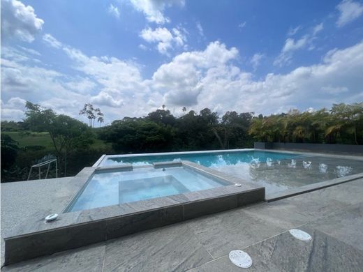 컨트리하우스 / Pereira, Departamento de Risaralda