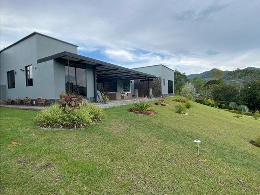 아파트 / La Ceja, Departamento de Antioquia