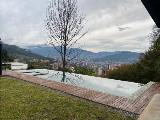 Country House in Envigado, Departamento de Antioquia