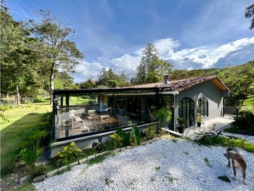 Cortijo o casa de campo en Retiro, Departamento de Antioquia