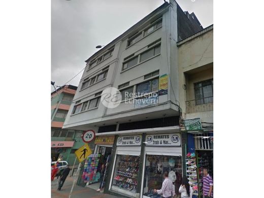 Edificio en Manizales, Departamento de Caldas