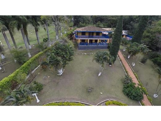 Ρουστίκ ή αγροικία σε Girardota, Departamento de Antioquia