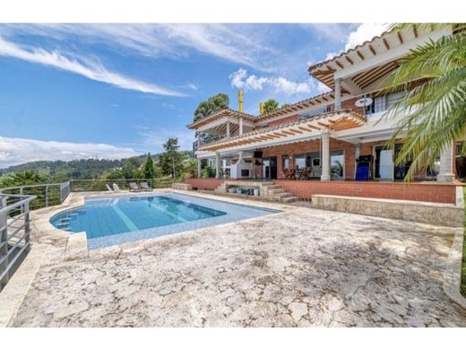 منزل ريفي ﻓﻲ ميديلين, Medellín