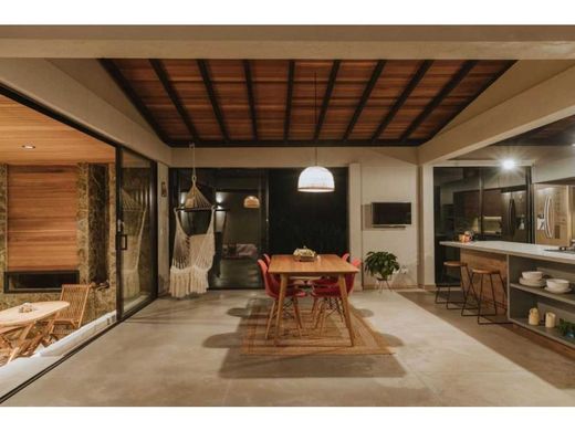 Country House in Bello, Departamento de Antioquia