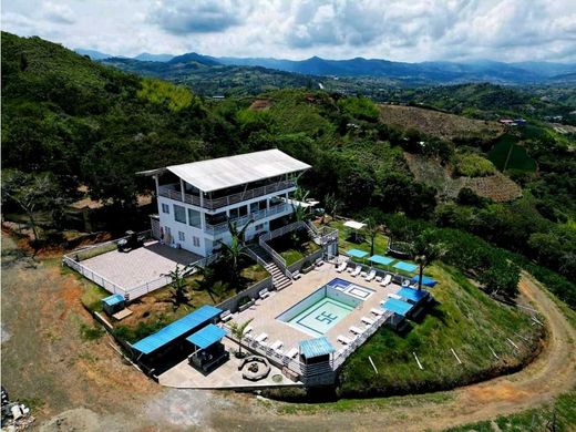 Boerderij in Dagua, Departamento del Valle del Cauca