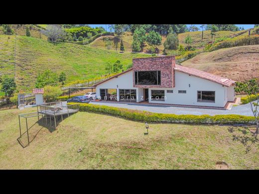 郊区住宅  Retiro, Departamento de Antioquia