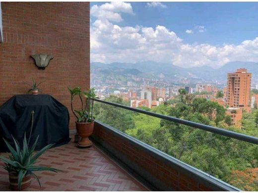 Duplex in Envigado, Departamento de Antioquia