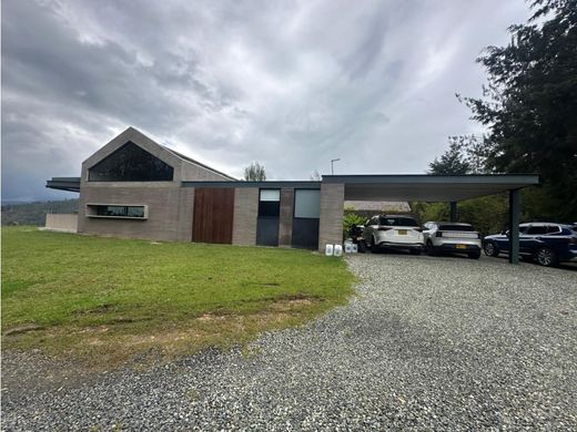 Country House in Retiro, Departamento de Antioquia