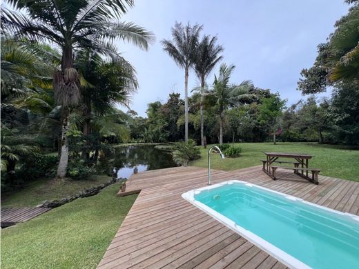 Country House in Retiro, Departamento de Antioquia