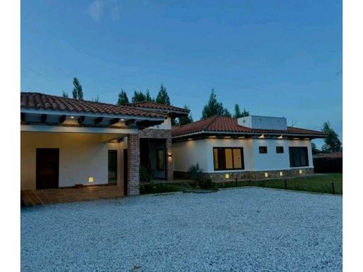 Köy evi Rionegro, Departamento de Antioquia