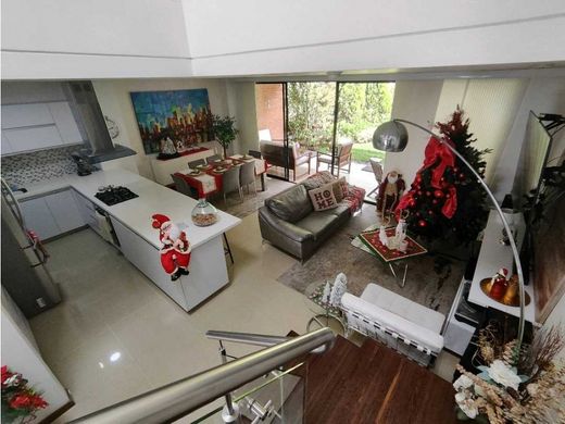 Envigado, Departamento de Antioquiaの高級住宅