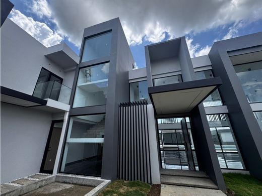 Country House in Montería, Departamento de Córdoba