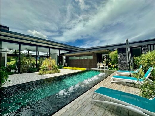 Köy evi Rionegro, Departamento de Antioquia