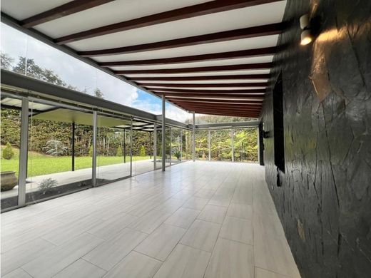 Luxus-Haus in Envigado, Departamento de Antioquia