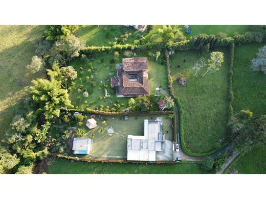 Сельский Дом, La Ceja, Departamento de Antioquia