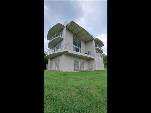 豪宅  Yumbo, Departamento del Valle del Cauca