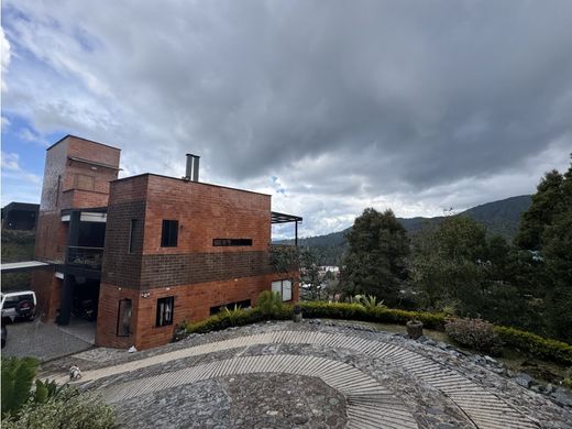 Casale a Envigado, Departamento de Antioquia