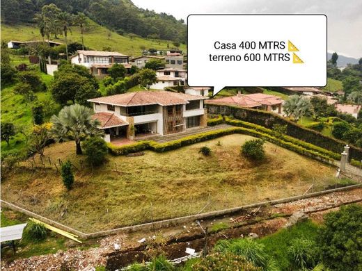 Casa de campo en Envigado, Departamento de Antioquia