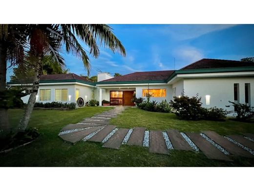 Köy evi Rionegro, Departamento de Antioquia