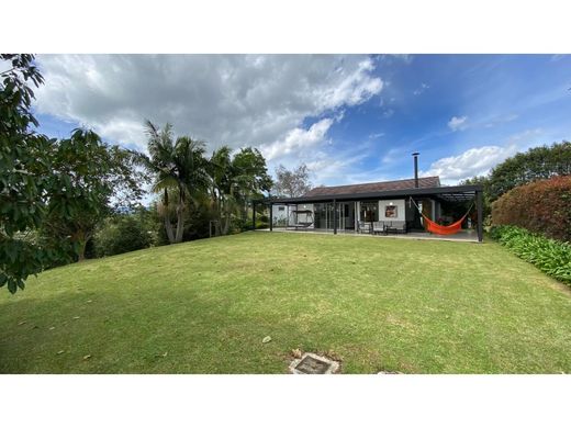 منزل ريفي ﻓﻲ Carmen de Viboral, El Carmen de Viboral