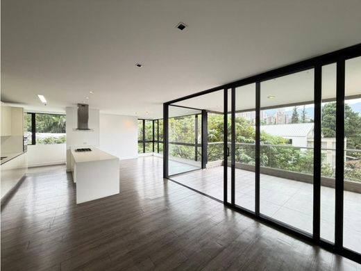 Apartment / Etagenwohnung in Medellín, Departamento de Antioquia