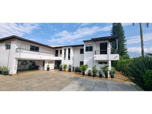 Сельский Дом, Копакабана, Copacabana