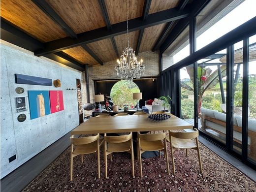Casa de lujo en Envigado, Departamento de Antioquia