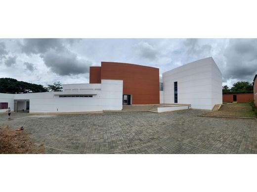 Casale a Cali, Departamento del Valle del Cauca