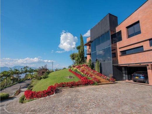 Medellín, Departamento de Antioquiaの高級住宅