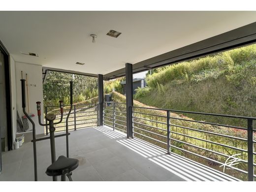 Luxus-Haus in Envigado, Departamento de Antioquia